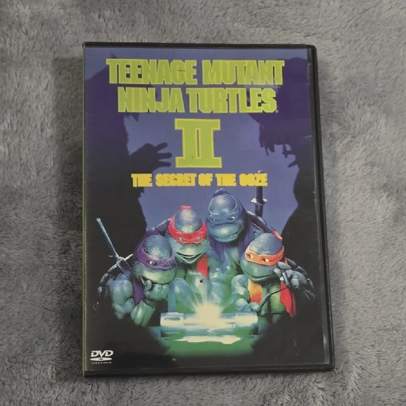 Teenage Mutant Ninja Turtles II: The Secret of the Ooze DVD - Picture 1 of 3